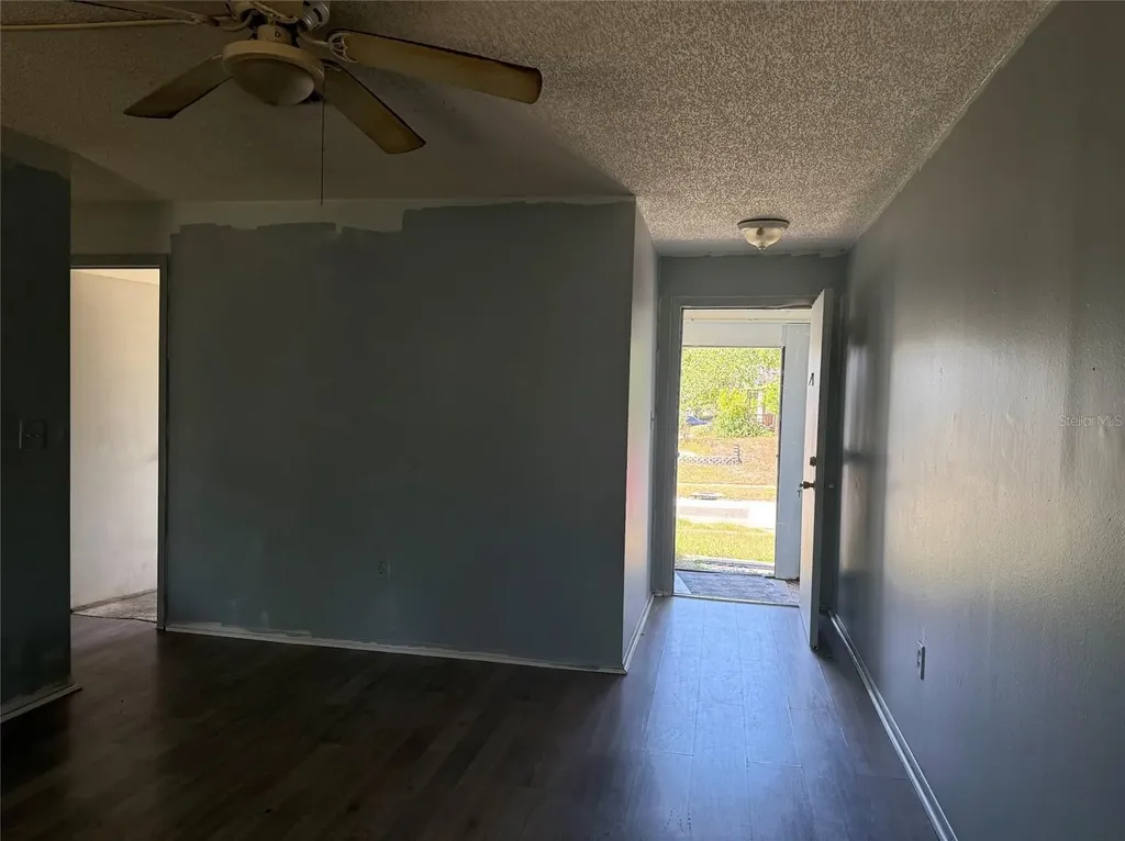 1306 Dukes Drive Tarpon Springs FL 34689
