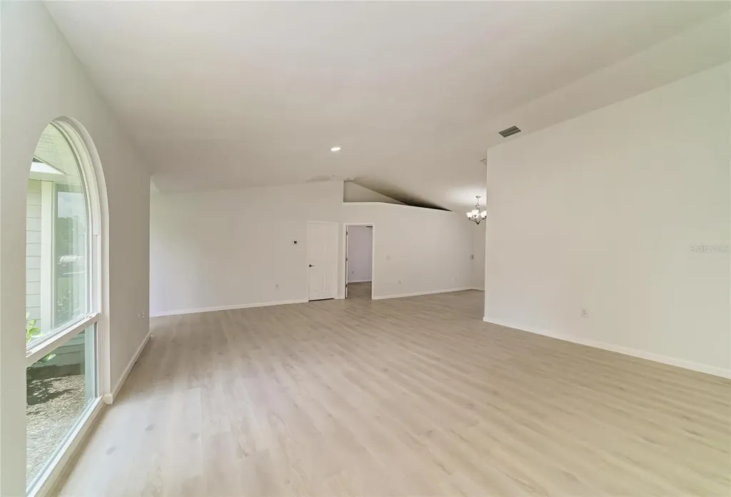6221 99th Street E Bradenton FL 34202