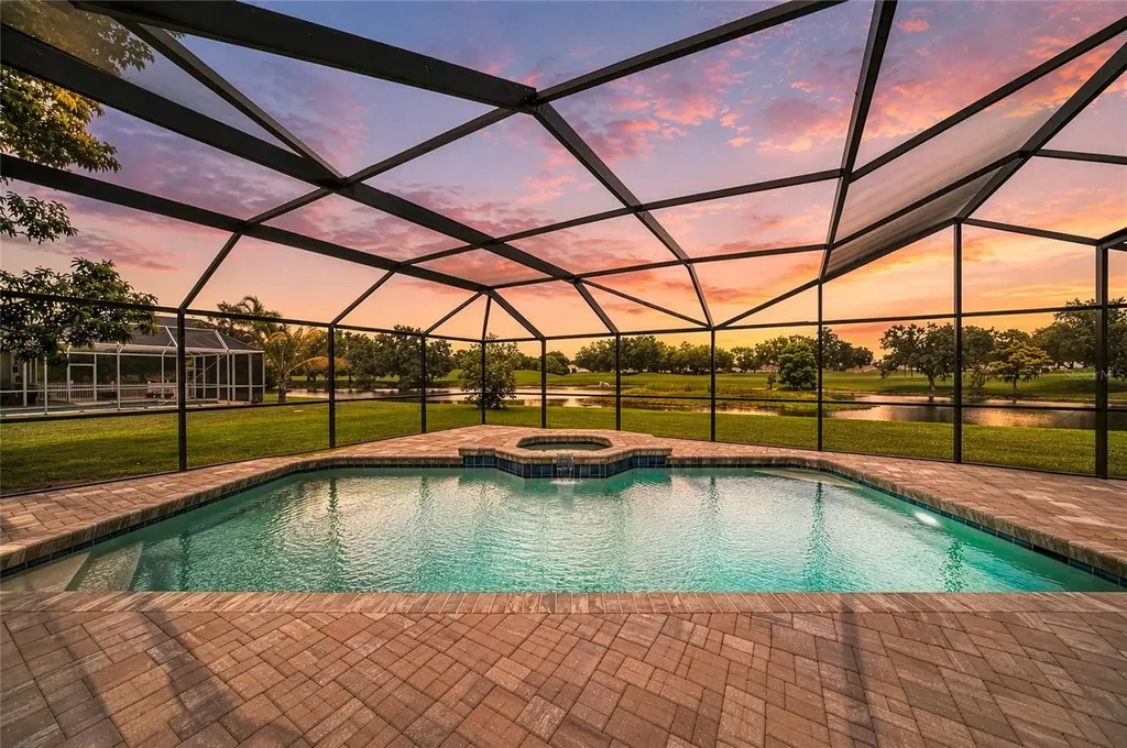 6221 99th Street E Bradenton FL 34202