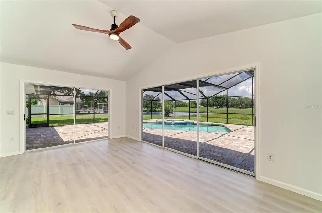 6221 99th Street E Bradenton FL 34202