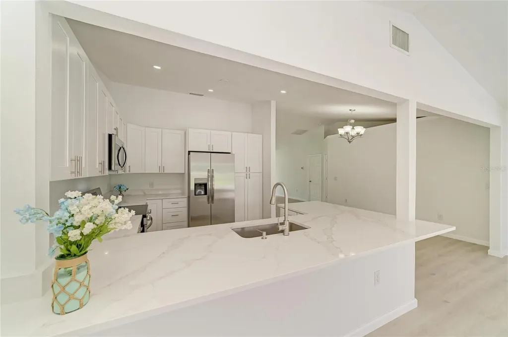 6221 99th Street E Bradenton FL 34202