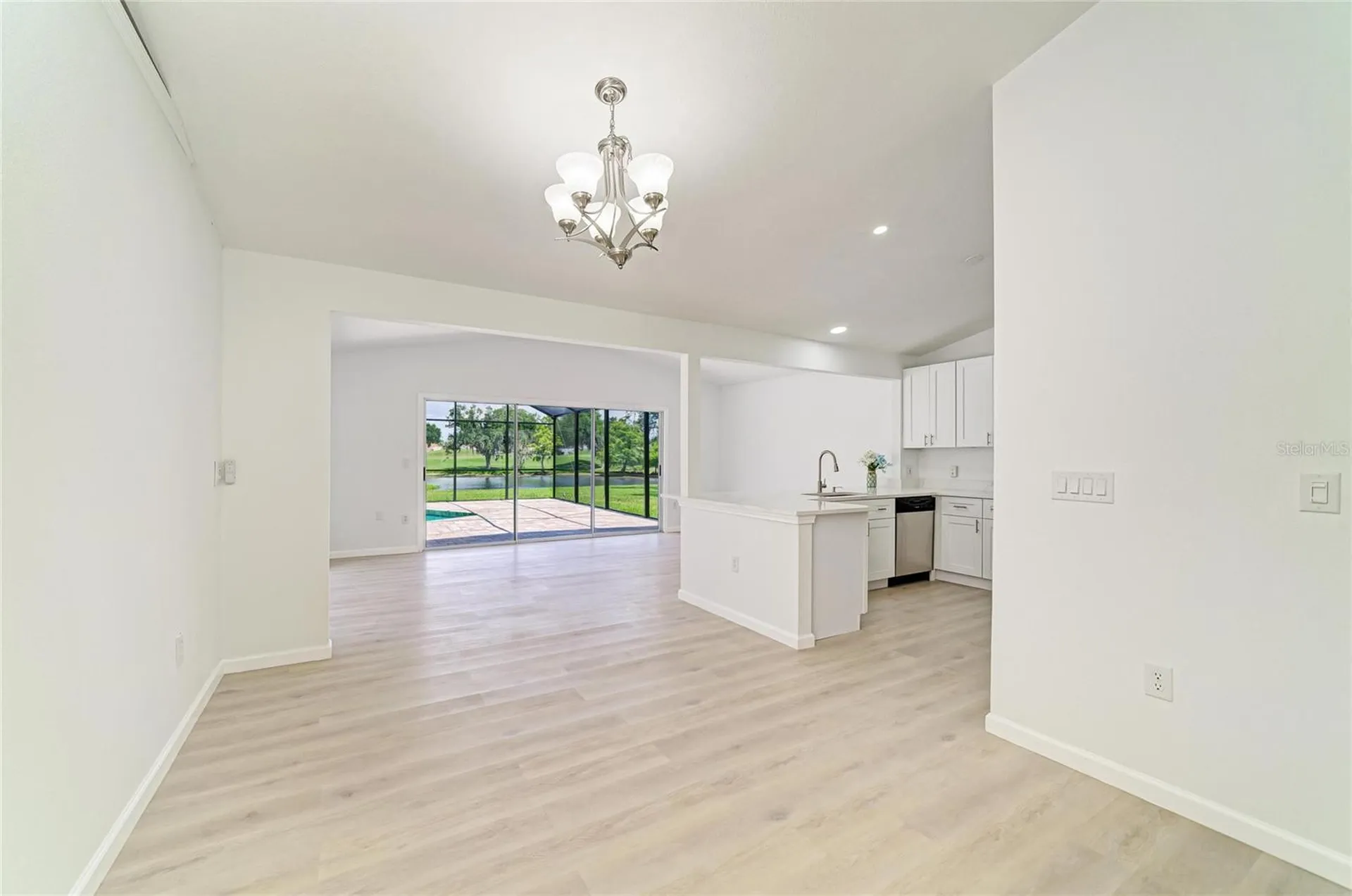 6221 99th Street E Bradenton FL 34202