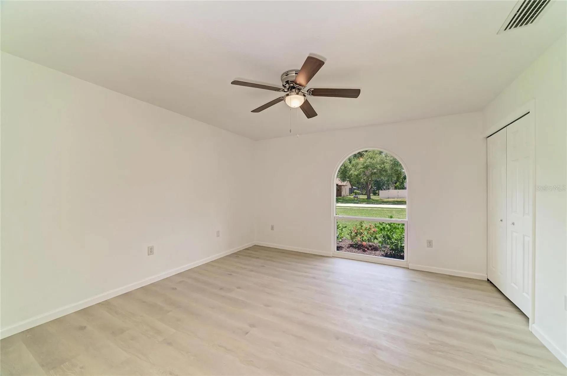 6221 99th Street E Bradenton FL 34202