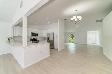 6221 99th Street E Bradenton FL 34202