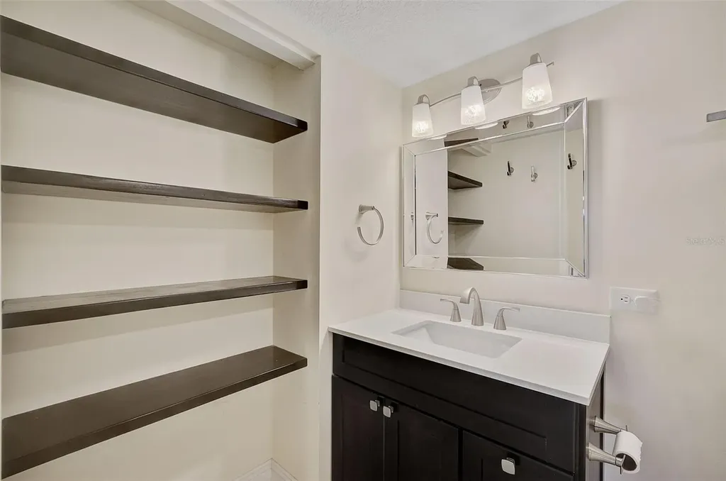 7204 Jessie Harbor Drive Osprey FL 34229