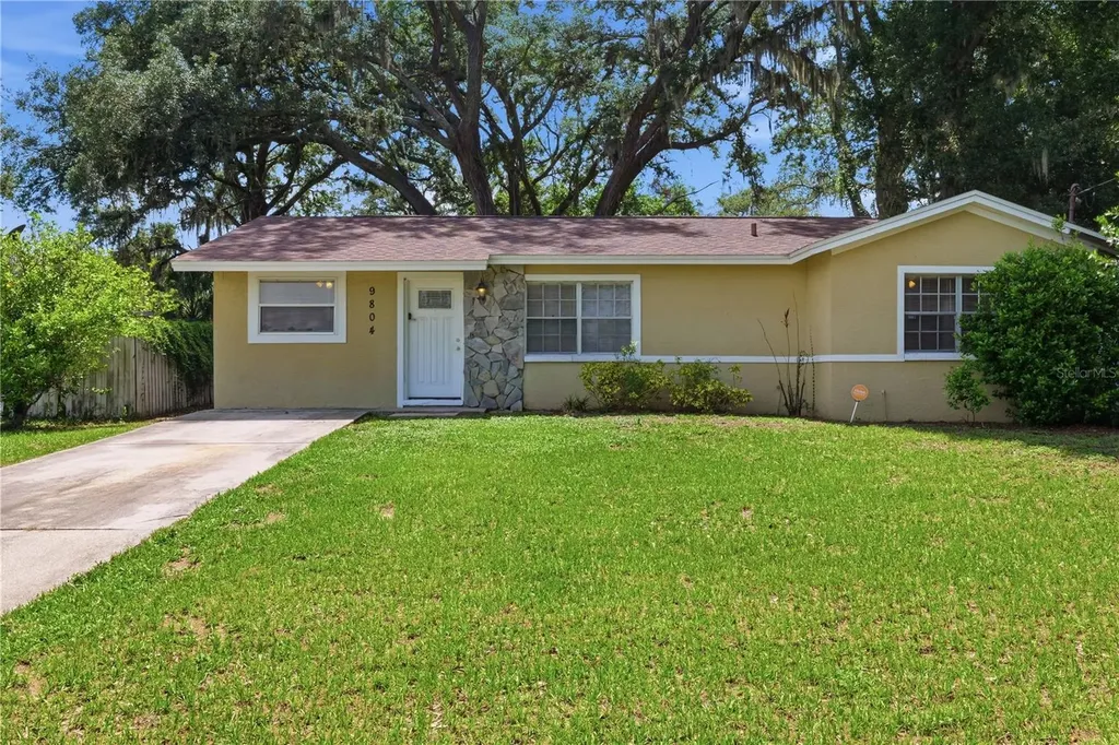 9804 N Elmer Street Tampa FL 33612