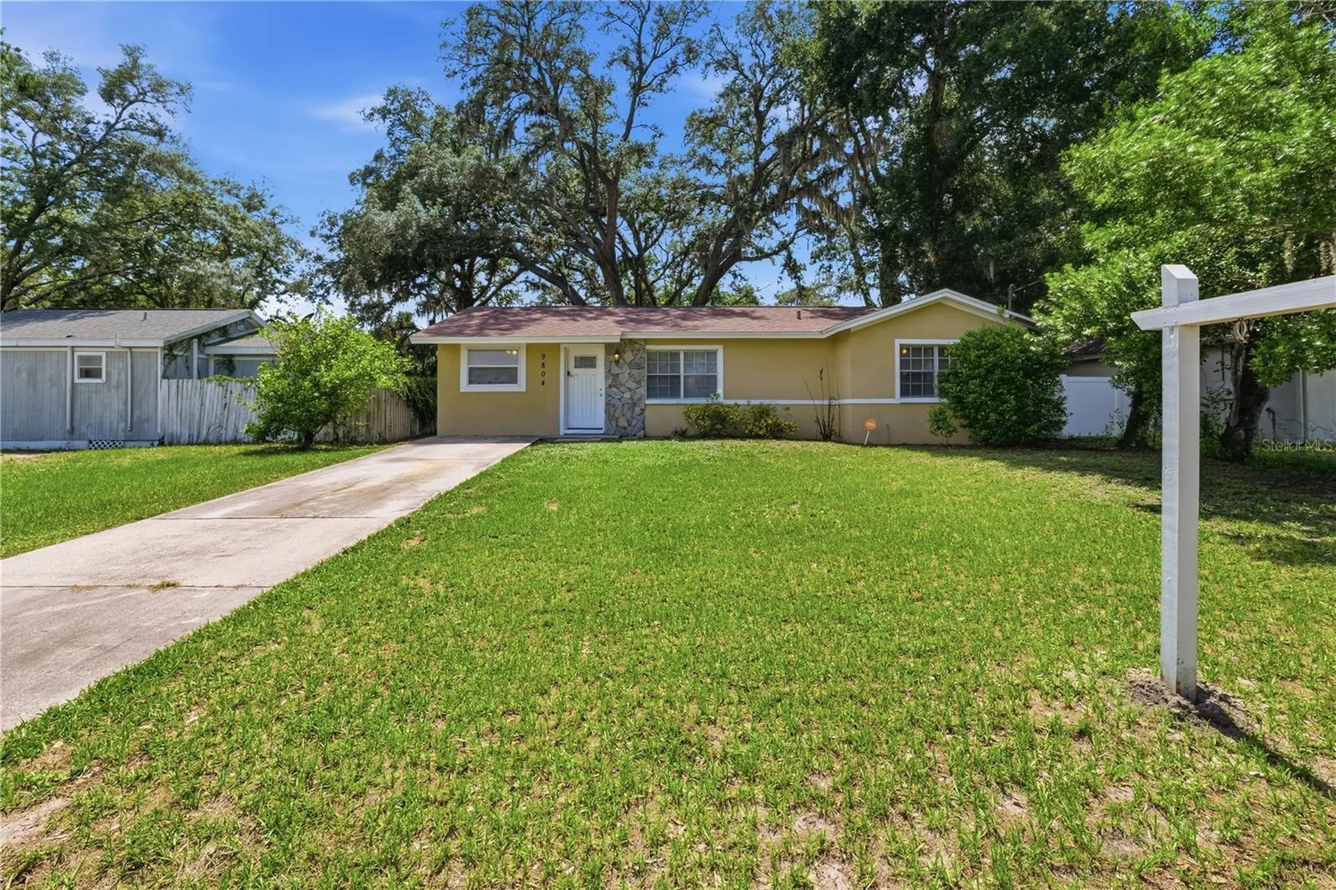 9804 N Elmer Street Tampa FL 33612