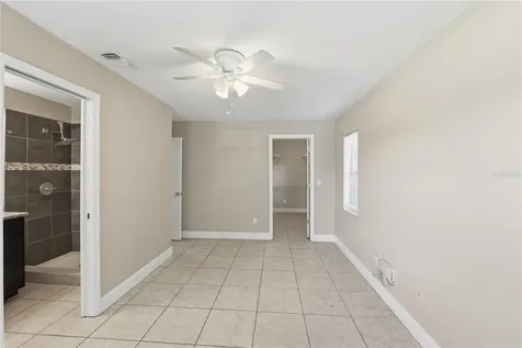 9804 N Elmer Street Tampa FL 33612