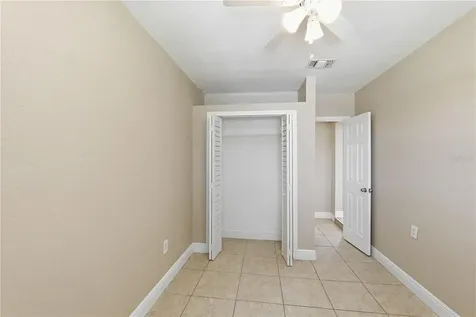 9804 N Elmer Street Tampa FL 33612