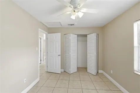 9804 N Elmer Street Tampa FL 33612