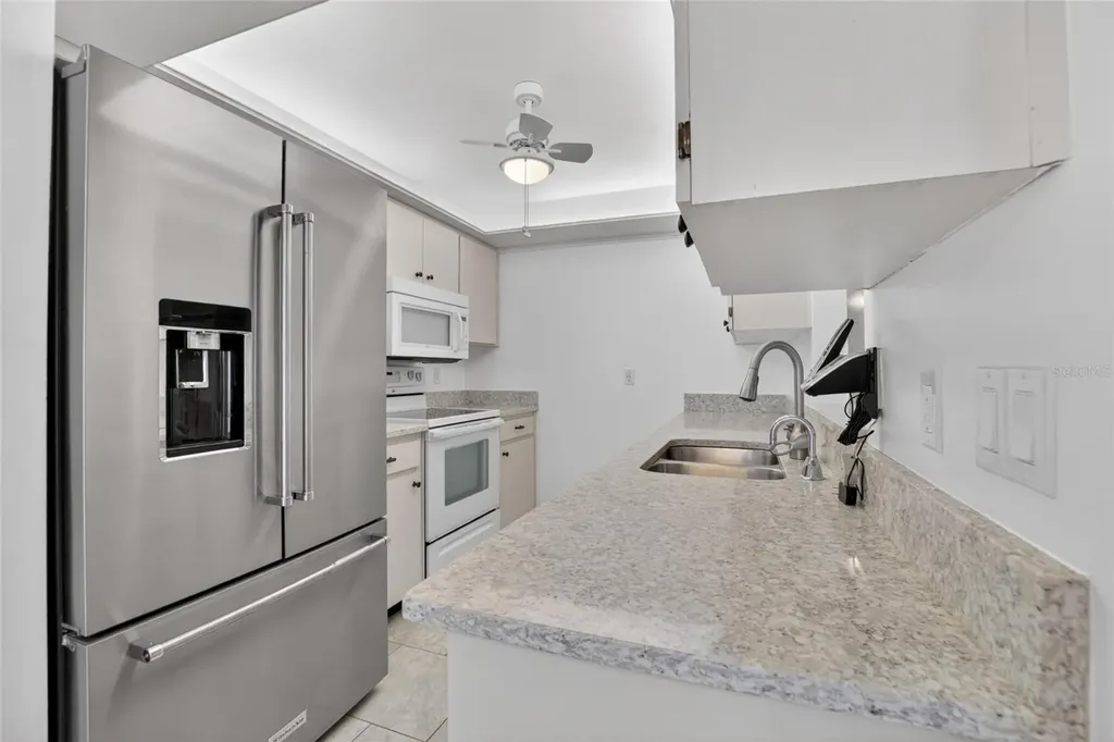 213 Glenellen Place Sun City Center FL 33573