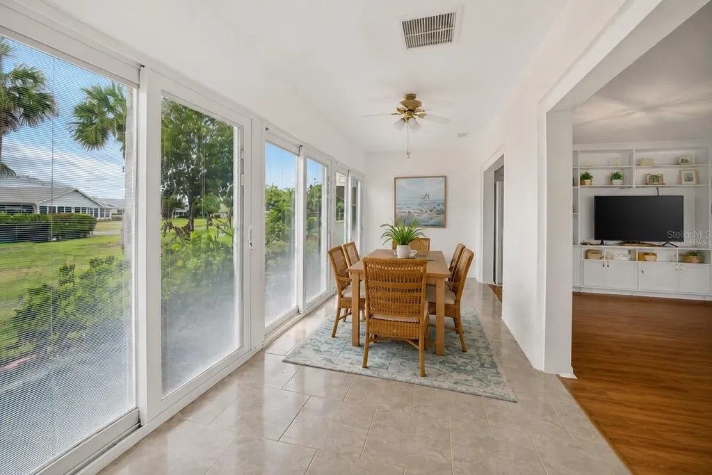 213 Glenellen Place Sun City Center FL 33573