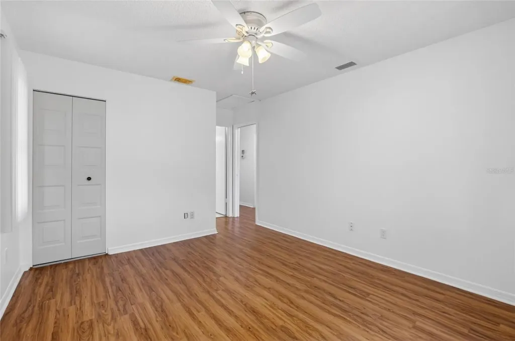 213 Glenellen Place Sun City Center FL 33573