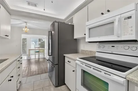 213 Glenellen Place Sun City Center FL 33573