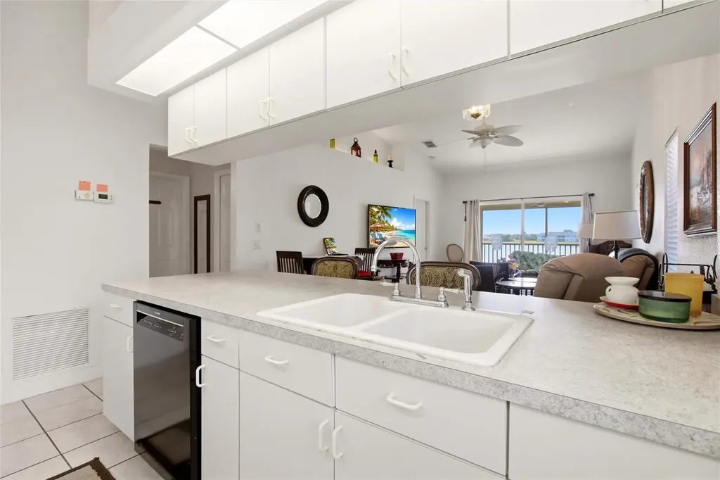 1512 Rio De Janeiro Avenue Punta Gorda FL 33983