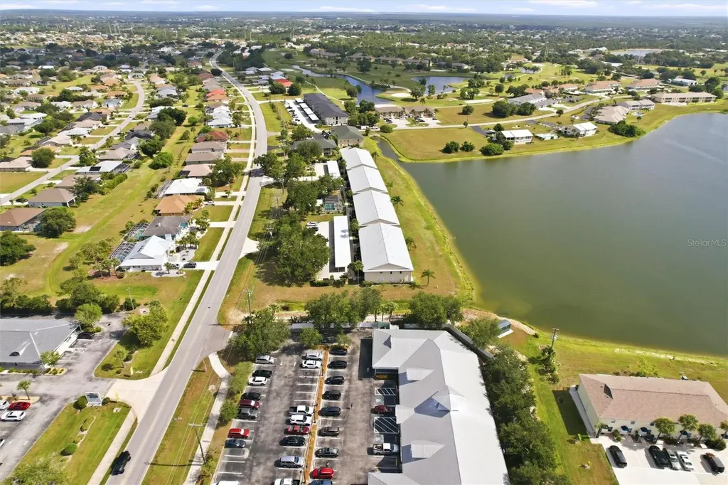 1512 Rio De Janeiro Avenue Punta Gorda FL 33983