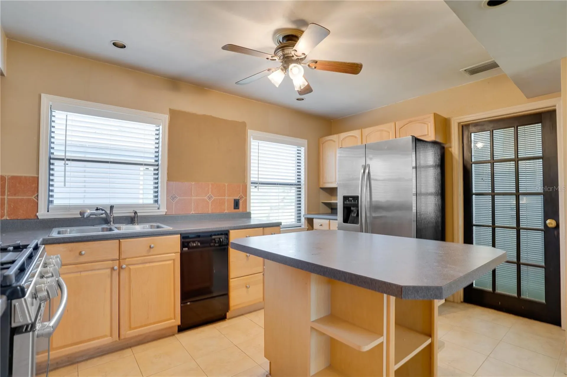 5801 7th Avenue S St Petersburg FL 33707