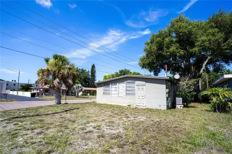 5801 7th Avenue S St Petersburg FL 33707