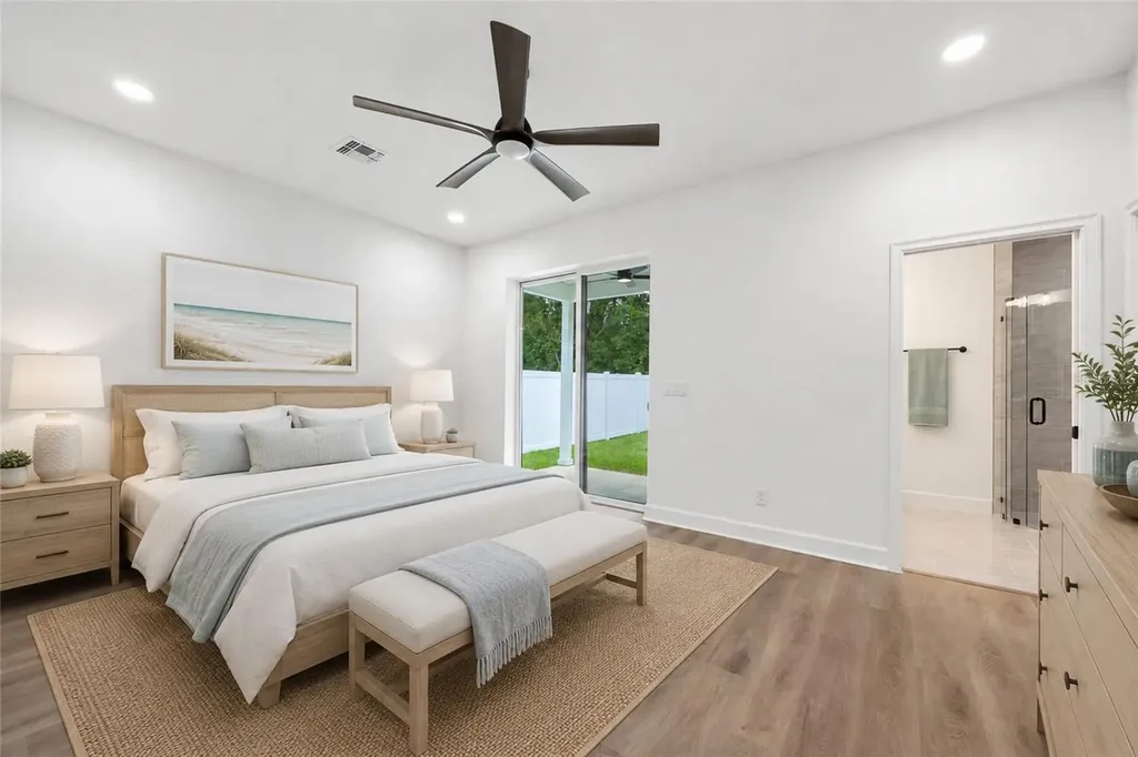 1018 Farmstead Street Eustis FL 32736