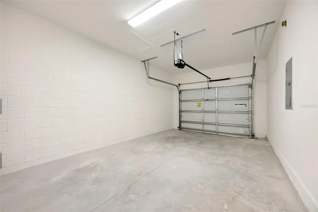 1018 Farmstead Street Eustis FL 32736