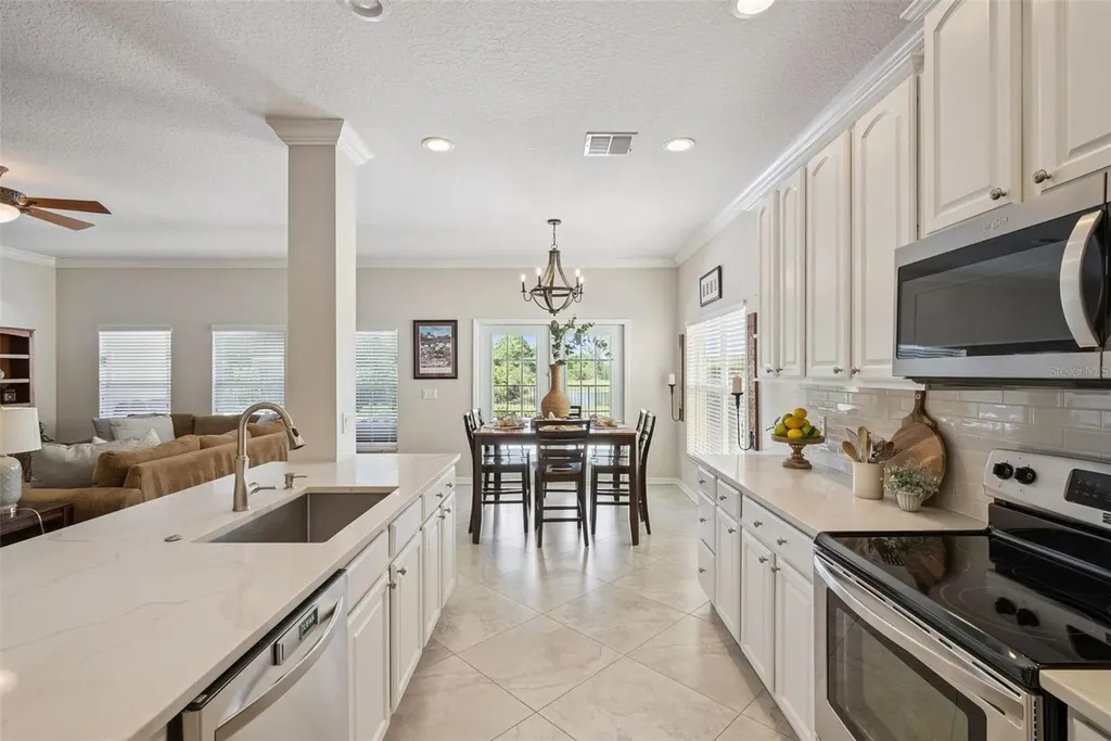 14255 Southern Red Maple Drive Orlando FL 32828