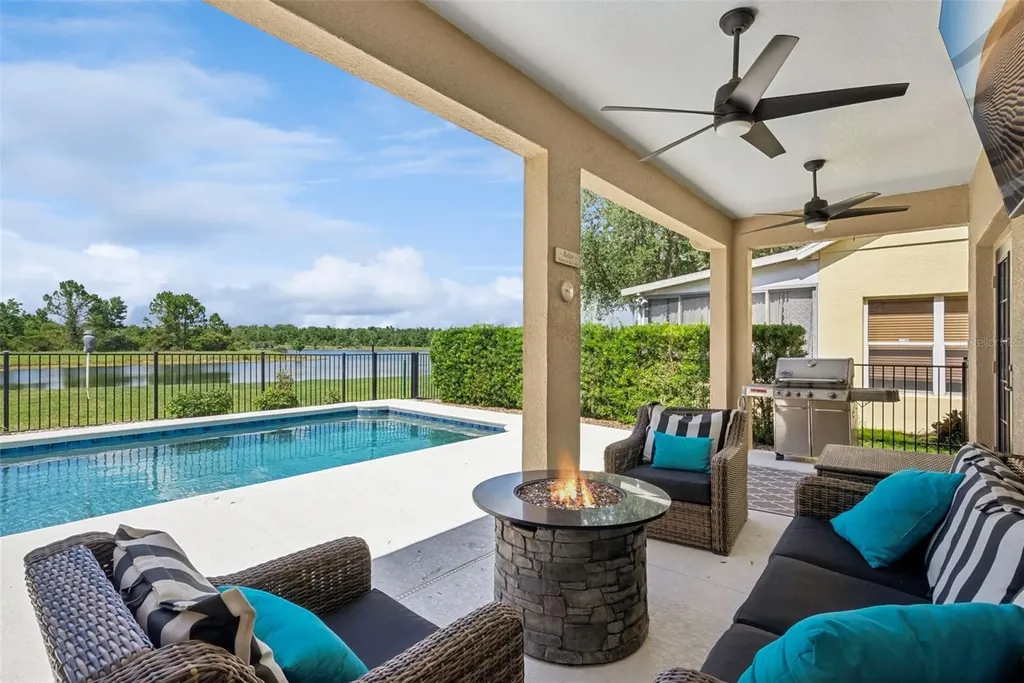 14255 Southern Red Maple Drive Orlando FL 32828