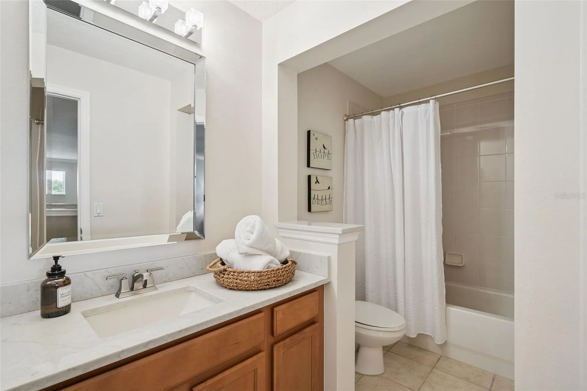 14255 Southern Red Maple Drive Orlando FL 32828