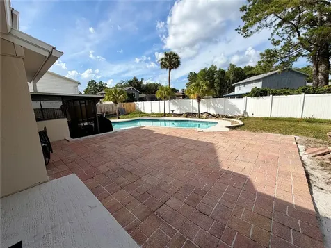 Tampa FL 33624