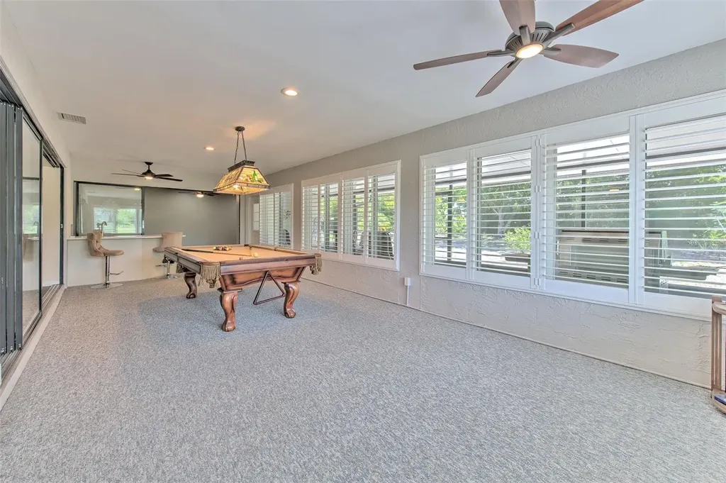 1812 New Bedford Drive Sun City Center FL 33573