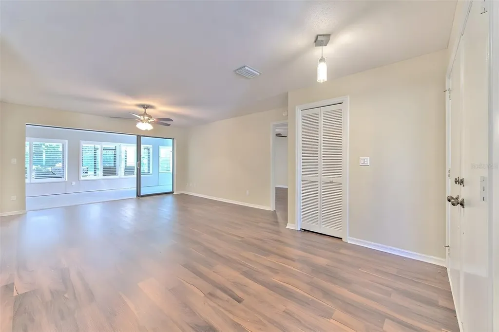 1812 New Bedford Drive Sun City Center FL 33573