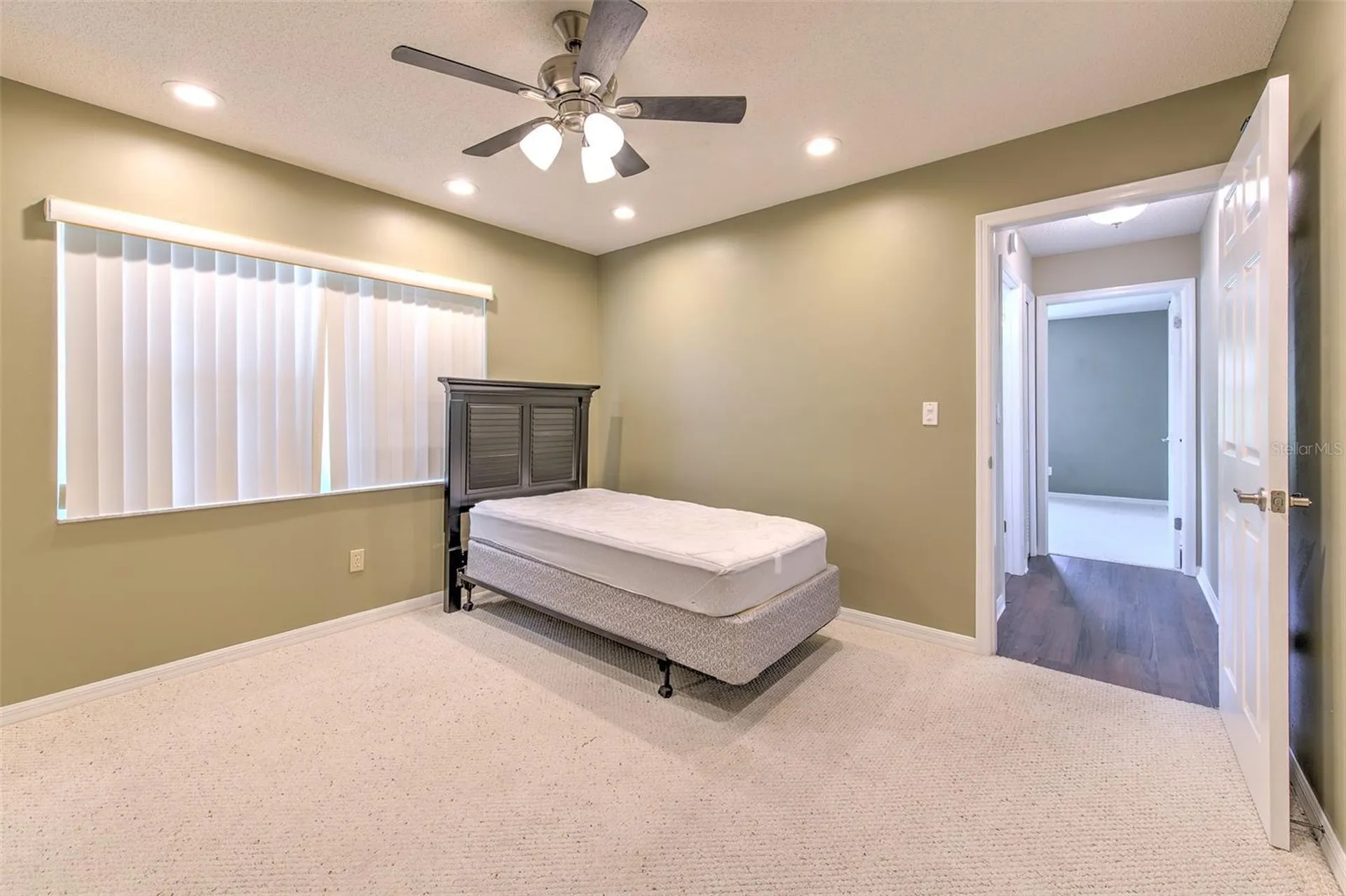 1812 New Bedford Drive Sun City Center FL 33573
