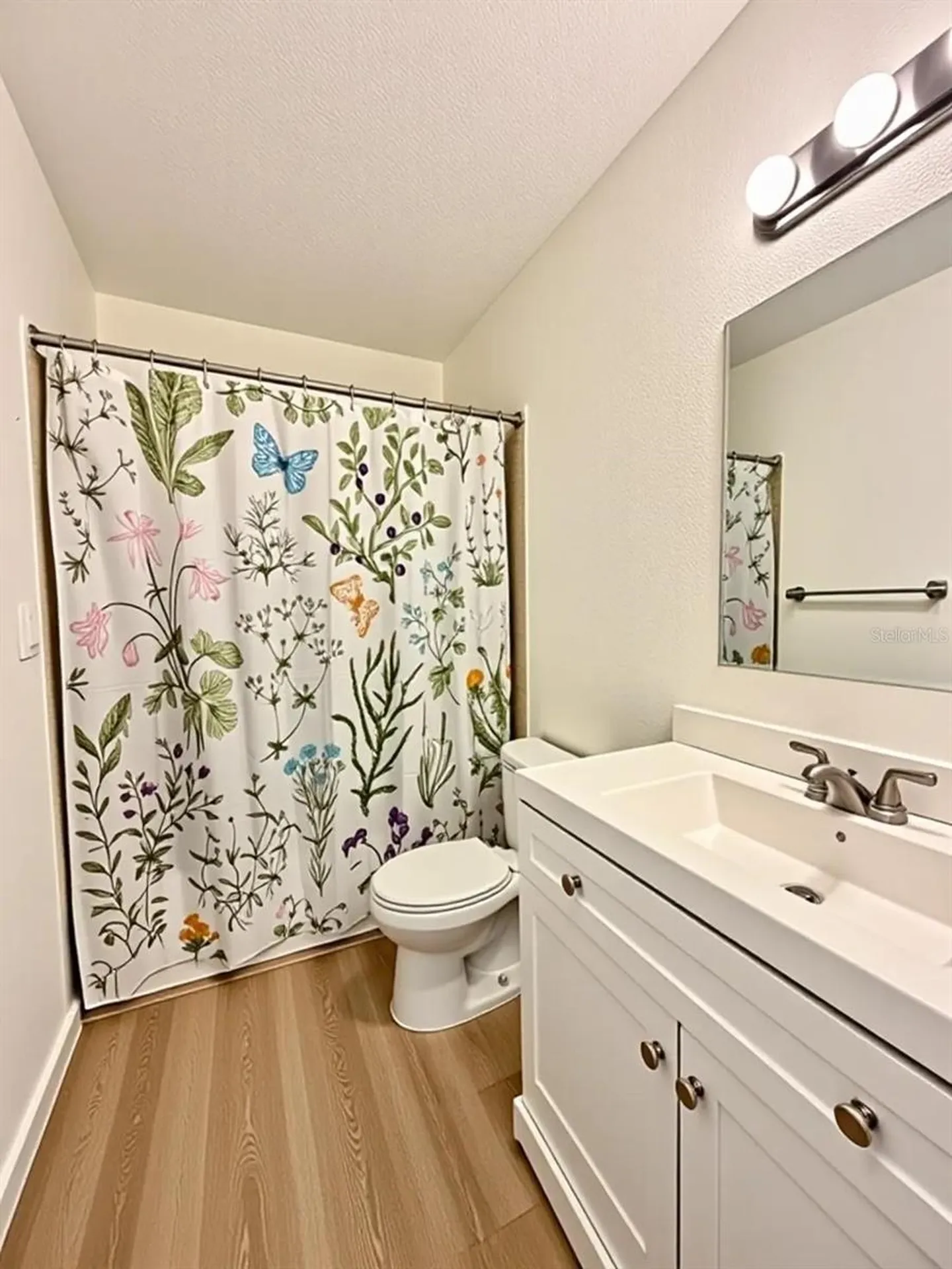3751 Pompano Drive SE St Petersburg FL 33705