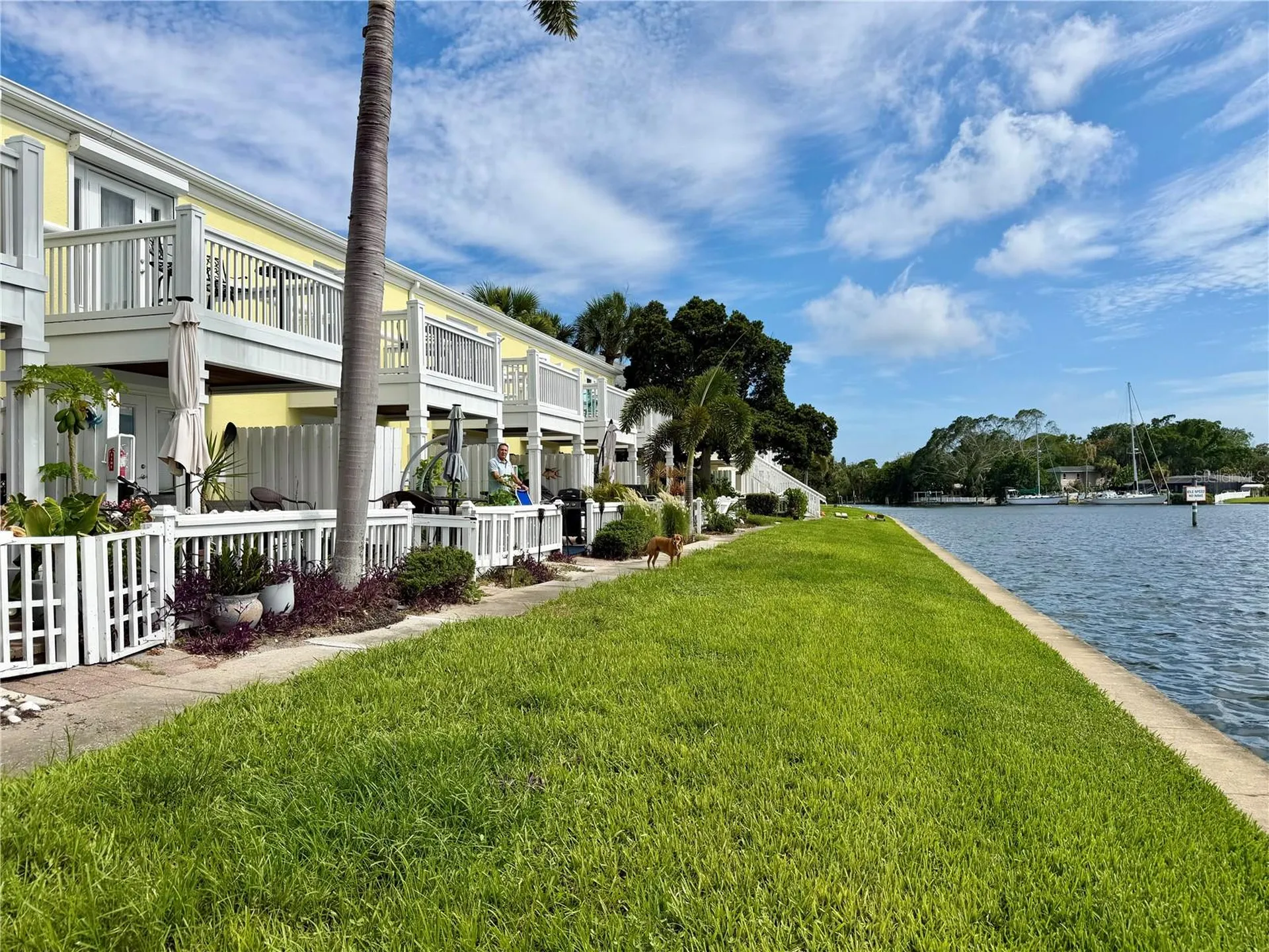3751 Pompano Drive SE St Petersburg FL 33705