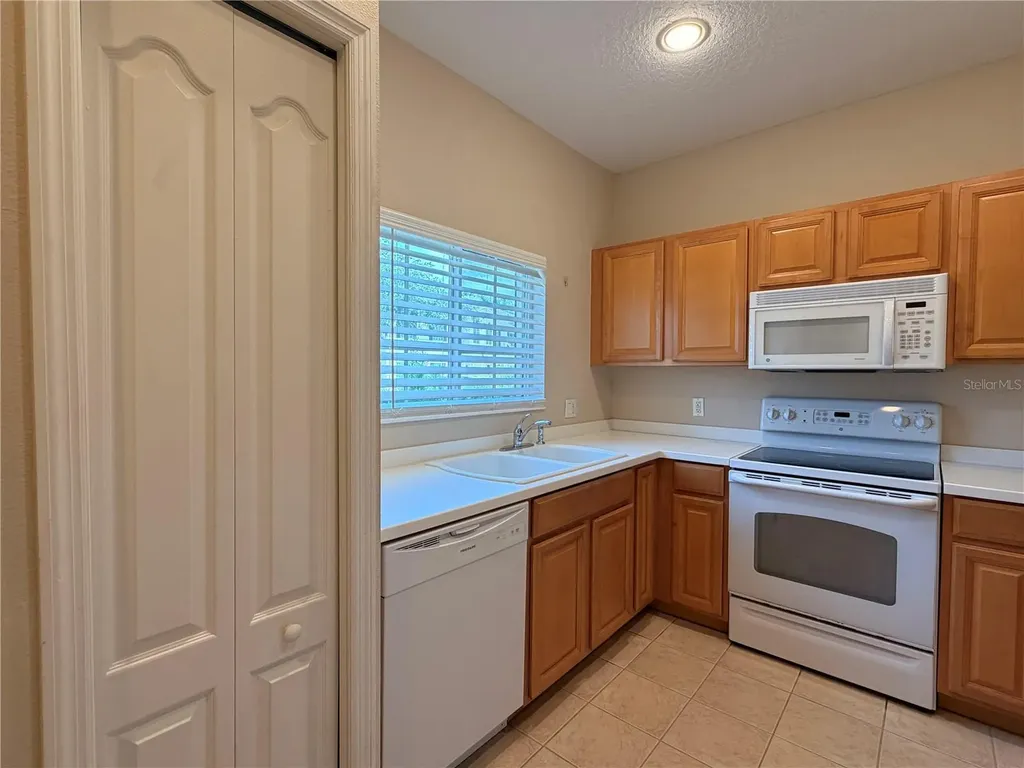 245 Cape Harbour Loop Bradenton FL 34212