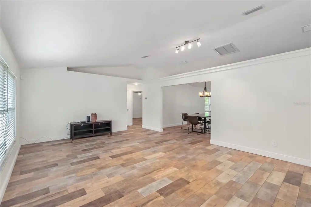 2735 NE 127th Place Anthony FL 32617
