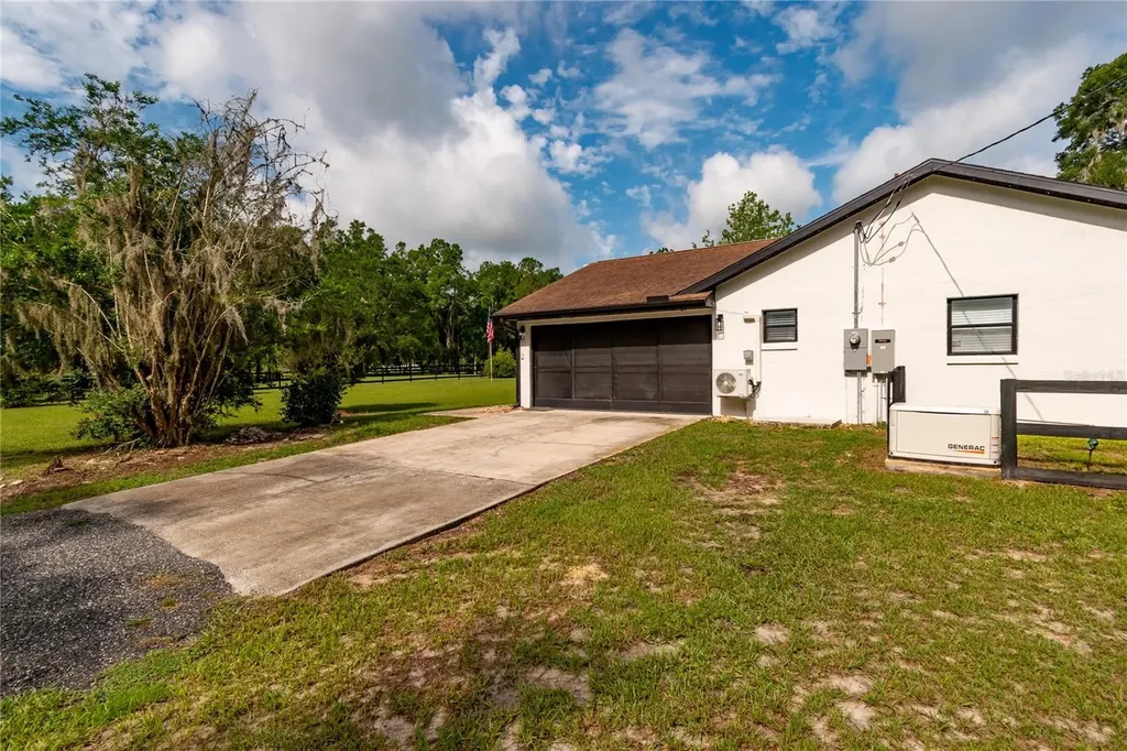 2735 NE 127th Place Anthony FL 32617