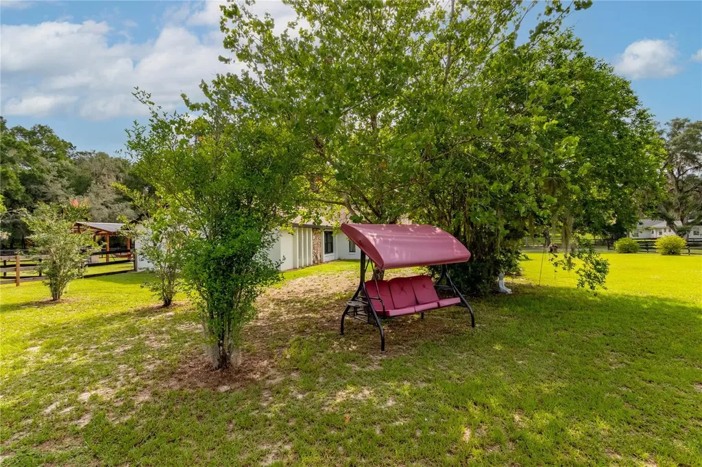 2735 NE 127th Place Anthony FL 32617