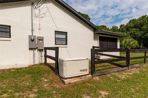 2735 NE 127th Place Anthony FL 32617