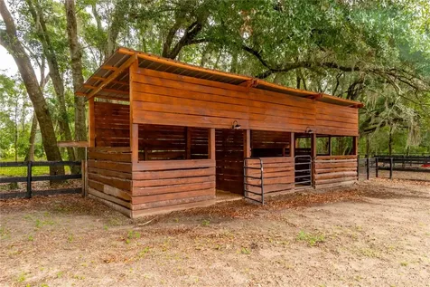 2735 NE 127th Place Anthony FL 32617