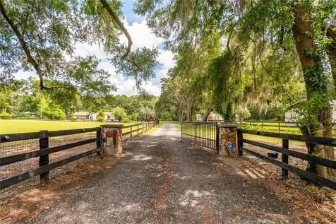 2735 NE 127th Place Anthony FL 32617