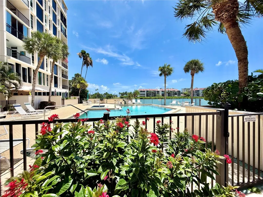 7400 Sun Island Drive S South Pasadena FL 33707