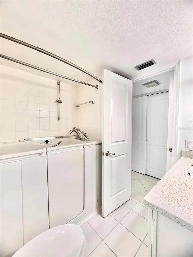 7400 Sun Island Drive S South Pasadena FL 33707