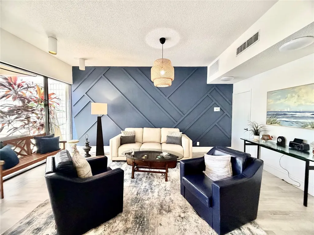 7400 Sun Island Drive S South Pasadena FL 33707