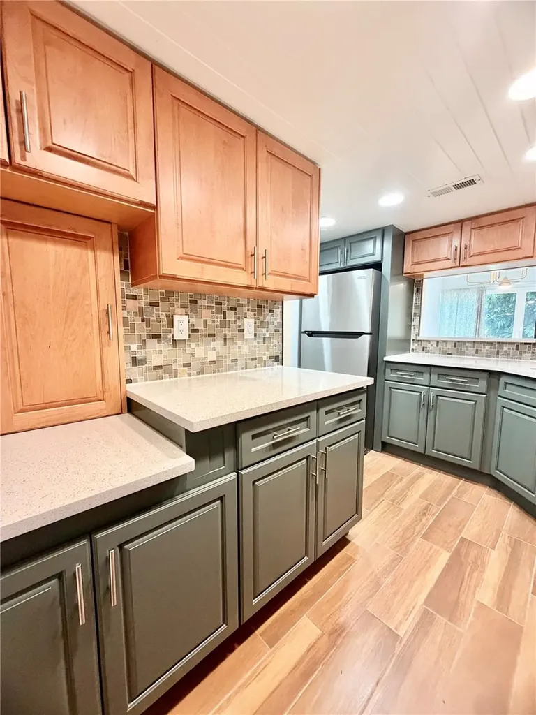 7400 Sun Island Drive S South Pasadena FL 33707