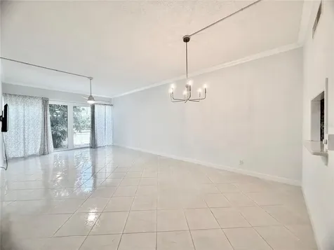 7400 Sun Island Drive S South Pasadena FL 33707