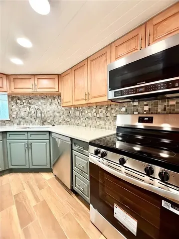 7400 Sun Island Drive S South Pasadena FL 33707