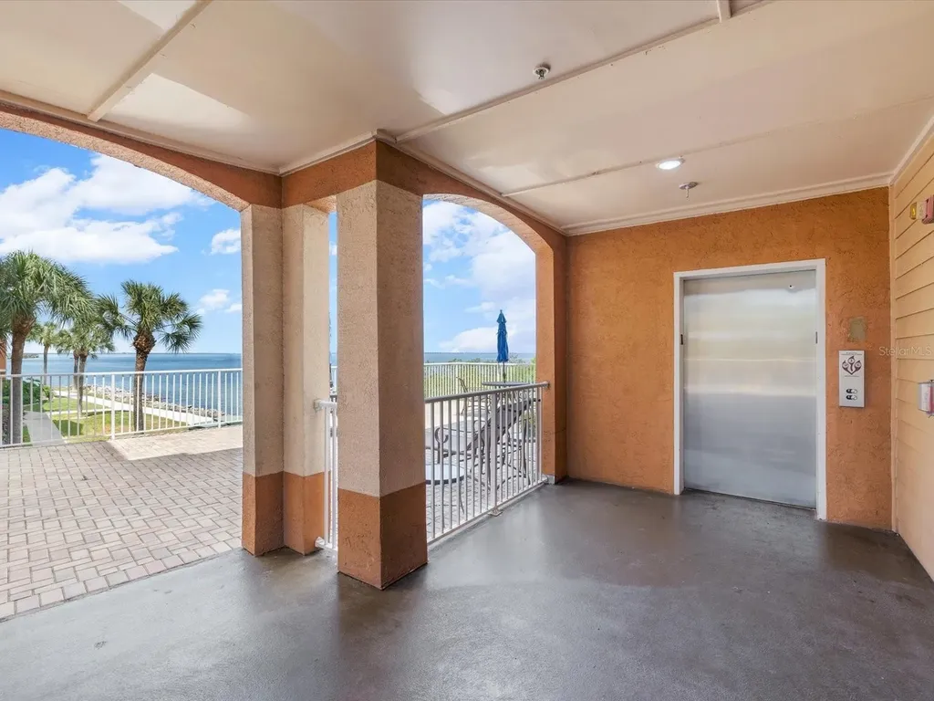 5000 Culbreath Key Way Tampa FL 33611