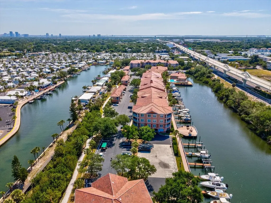 5000 Culbreath Key Way Tampa FL 33611