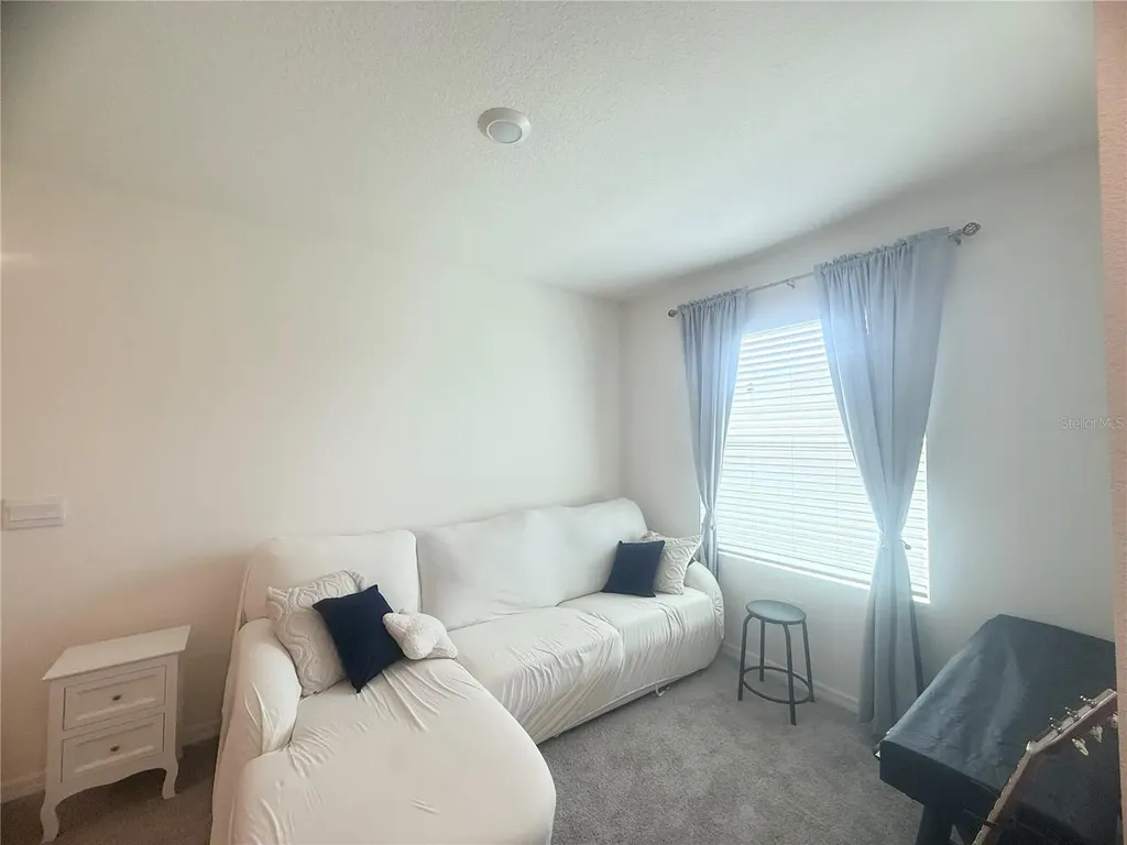1503 Isleta Loop Kissimmee FL 34741