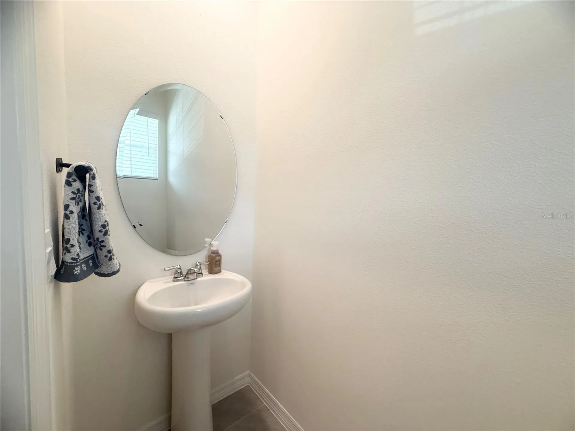 1503 Isleta Loop Kissimmee FL 34741